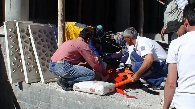 Ereğli'de camii inşaatı çöktü :1 yaralı