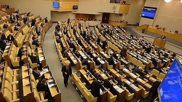 Rusya 'Ukrayna' tezkeresini iptal etti