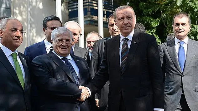 Başbakan Erdoğan'dan DSP'ye ziyaret