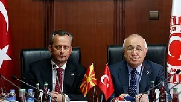 Çiçek: Barış herkesin yararınadır