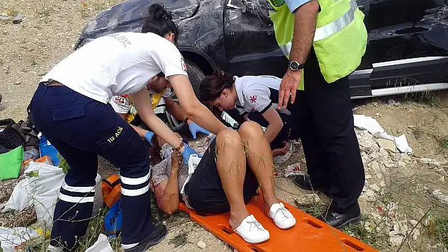 Otomobil takla attı: 2 yaralı