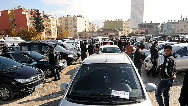 İkinci el otomobillere 'sanal zam'