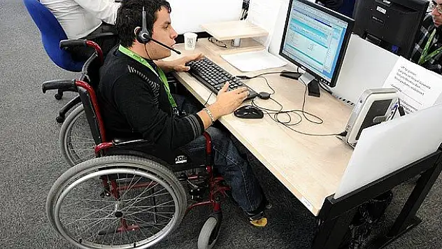 Özel sektörde 25 bin engelli kadrosu boş