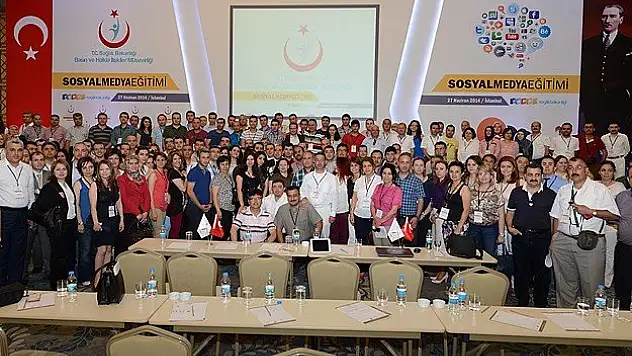 Hastalarla iletişim sosyal medya ile güçlendirilecek