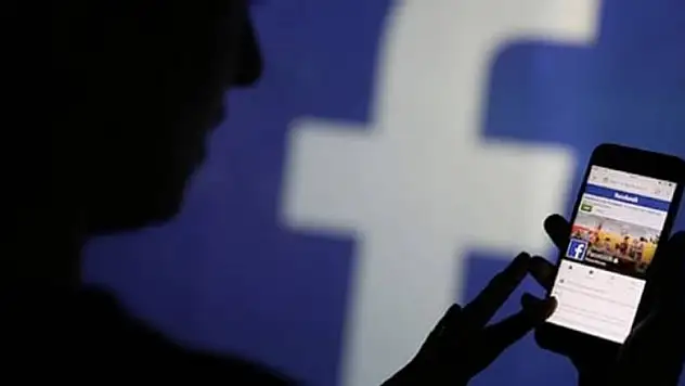 Facebook kendini tehdit edenleri takibe alıyor
