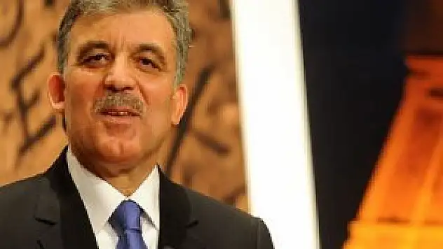 Gül 'Sakıp Sabancı' anmasına katıldı