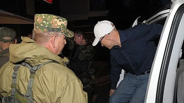 4 AGİT gözlemcisi daha serbest