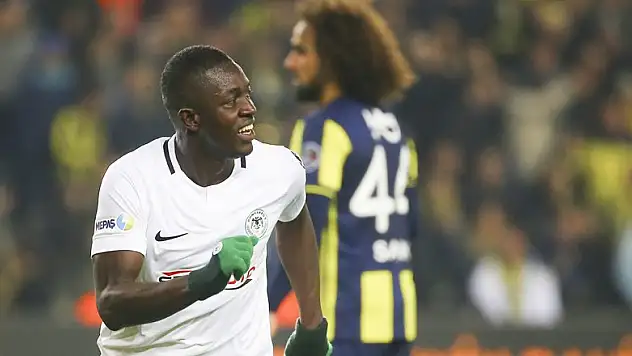 Fofana parmak ısırttı