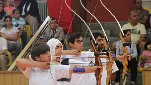 Konya'da spor okulları törenle açıldı