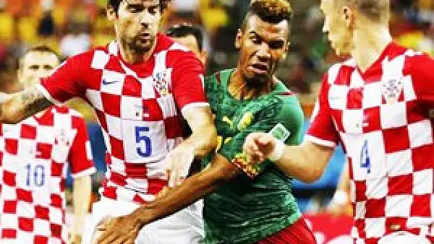 Hem skoru hem kırmızı kartı bilmiş!