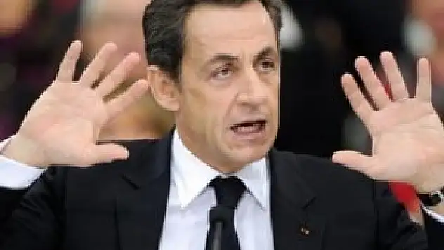 Sarkozy gözaltına alındı!
