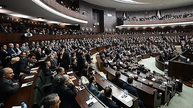 Erdoğan'ın adaylık dilekçesi TBMM'ye sunuldu