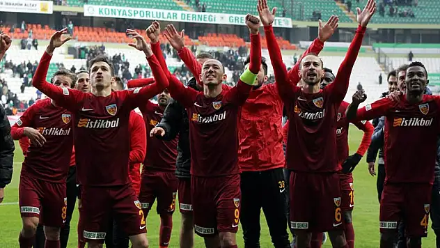 Konyaspor ile Kayserispor arasında dostluk rüzgarı