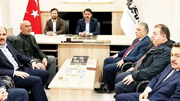 Bakan Kurum'dan MÜSİAD Seydişehir'e ziyaret