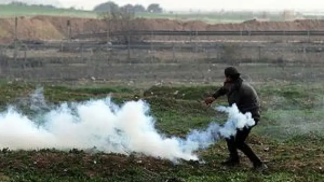 İsrail'den Gazze'ye topçu ateşi