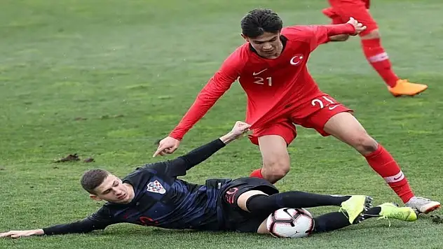 Konyasporlu Ali Karakaya milli takımda