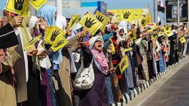 Mısır'da darbenin 1. yılında protestolar