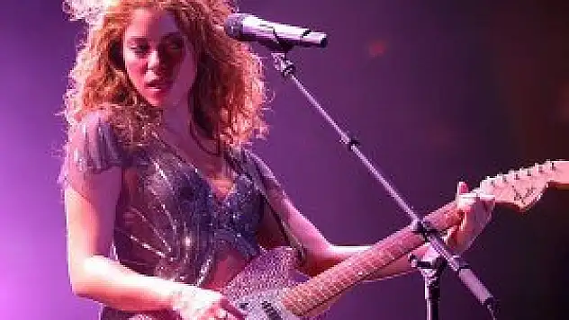 Finali Shakira yapacak