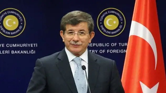 Türkmenlerden Davutoğlu'na büyük övgü