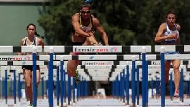 Atletizmde 8 antrenöre ömür boyu men