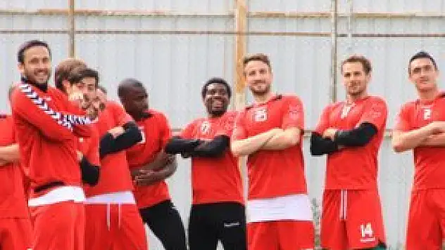 Torku Konyaspor'da forvet ve kaleci arayışı sürüyor