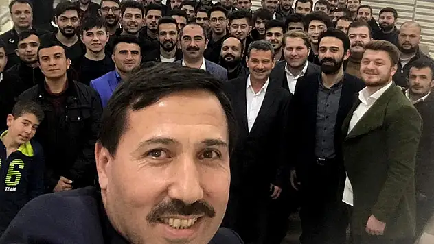 Hasan Kılca Karataylı gençlerle buluştu