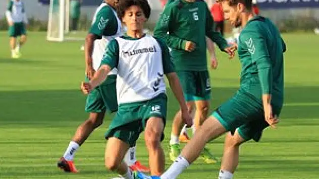 Torku Konyaspor'da kampa katılacak oyuncular