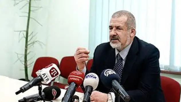 Rıfat Çubarov'a 5 yıl Kırım'a giriş yasağı