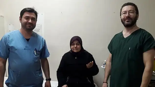 Türkiye'de ilk kez! Ayaktan ele parmak ucu nakli