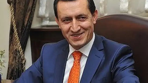 AK Parti kurumsallaşmıştır