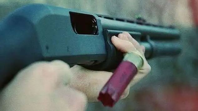 DOĞUM GÜNÜNDE ENİŞTESİ ÖLDÜRDÜ