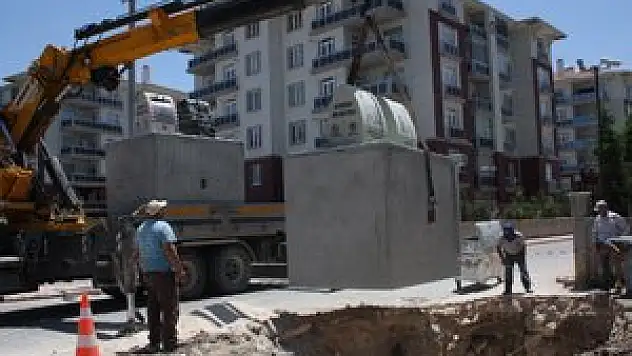 KARATAY'DA YER ALTINA 100 ÇÖP KONTEYNERİ YERLEŞTİRİLİYOR