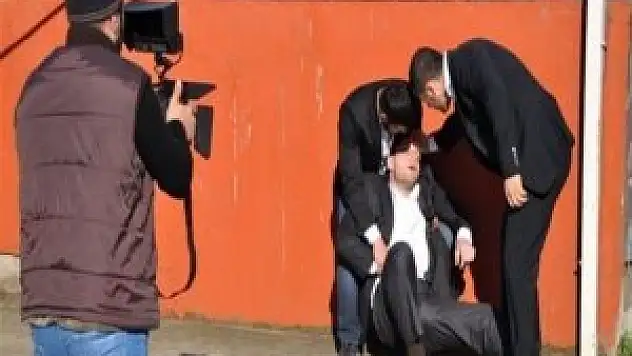 Karadeniz dizilerini beğenmeyip, sinema çektiler