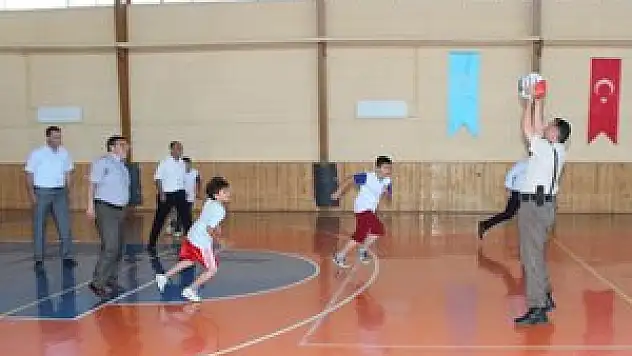 BEYŞEHİR'DE YAZ BASKETBOL SPOR OKULU AÇILIŞI