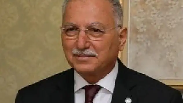 İhsanoğlu yüzde 55'ten 60'a çıkardı