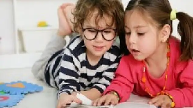 Kitap sevgisi 'okul öncesi'nden başlayacak