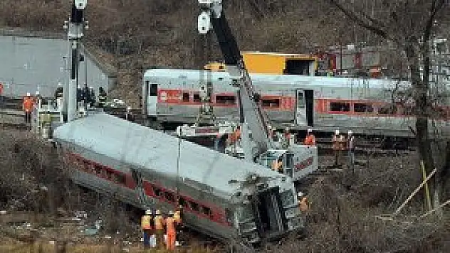 Güney Afrika'da tren kazası