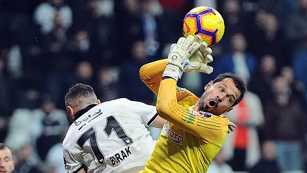 Serkan Kırıntılı daha ne yapsın!