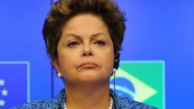 Tüm Brezilyalılar gibi çok üzgünüm