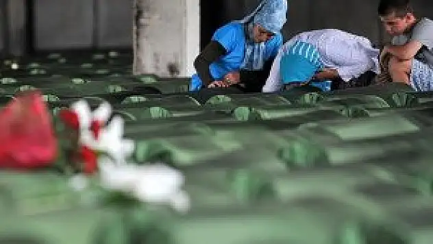 Soykırımının 175 kurbanı son yolculuğuna uğurlanıyor