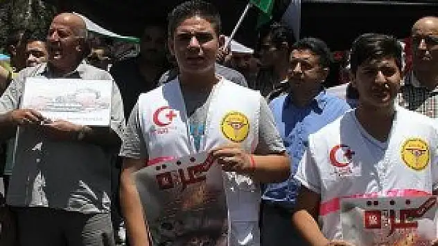 Nablus kentinde Gazze'ye destek gösterisi düzenlendi