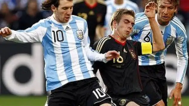 Almanya-Arjantin finallerinde 3. perde