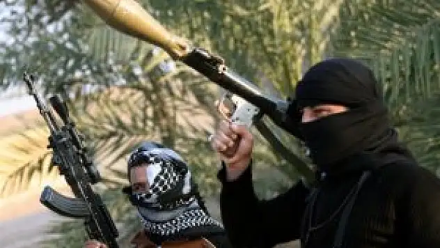 IŞİD militanları korunaklı bölgelere çekildi