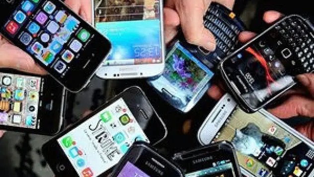 Yurtdışından telefon getirenlere müjde