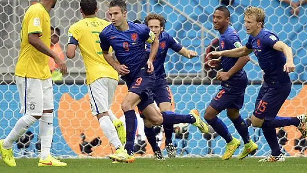 Hollanda Dünya üçüncüsü: 0-3