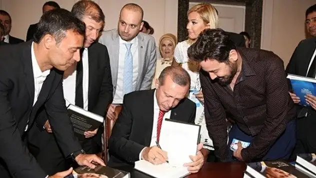 'Çapulcu' Metin Arolat'ı yalanlayan fotoğraf