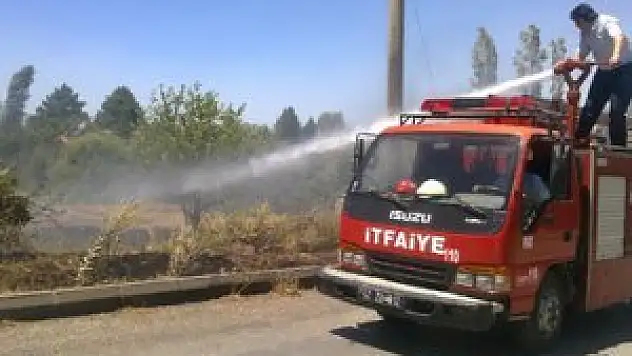 Elektrik telleri yangın çıkardı