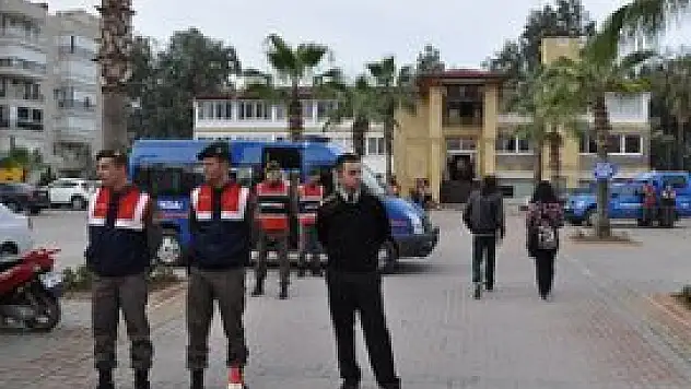 Mahmutlar Belediye başkanı adliyede