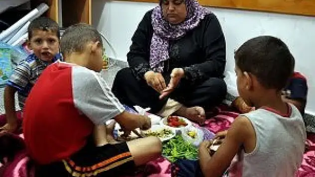 Füzelerin gölgesinde iftar