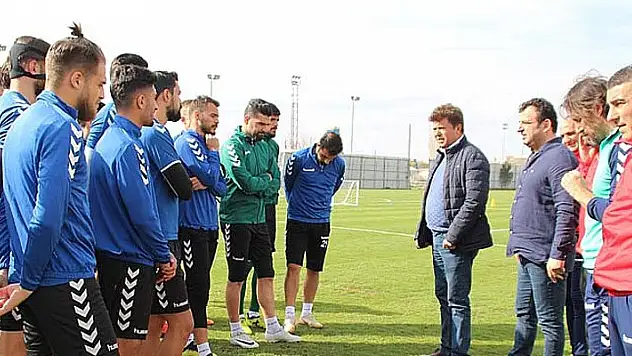 Yönetim, beyin yıkıyor!